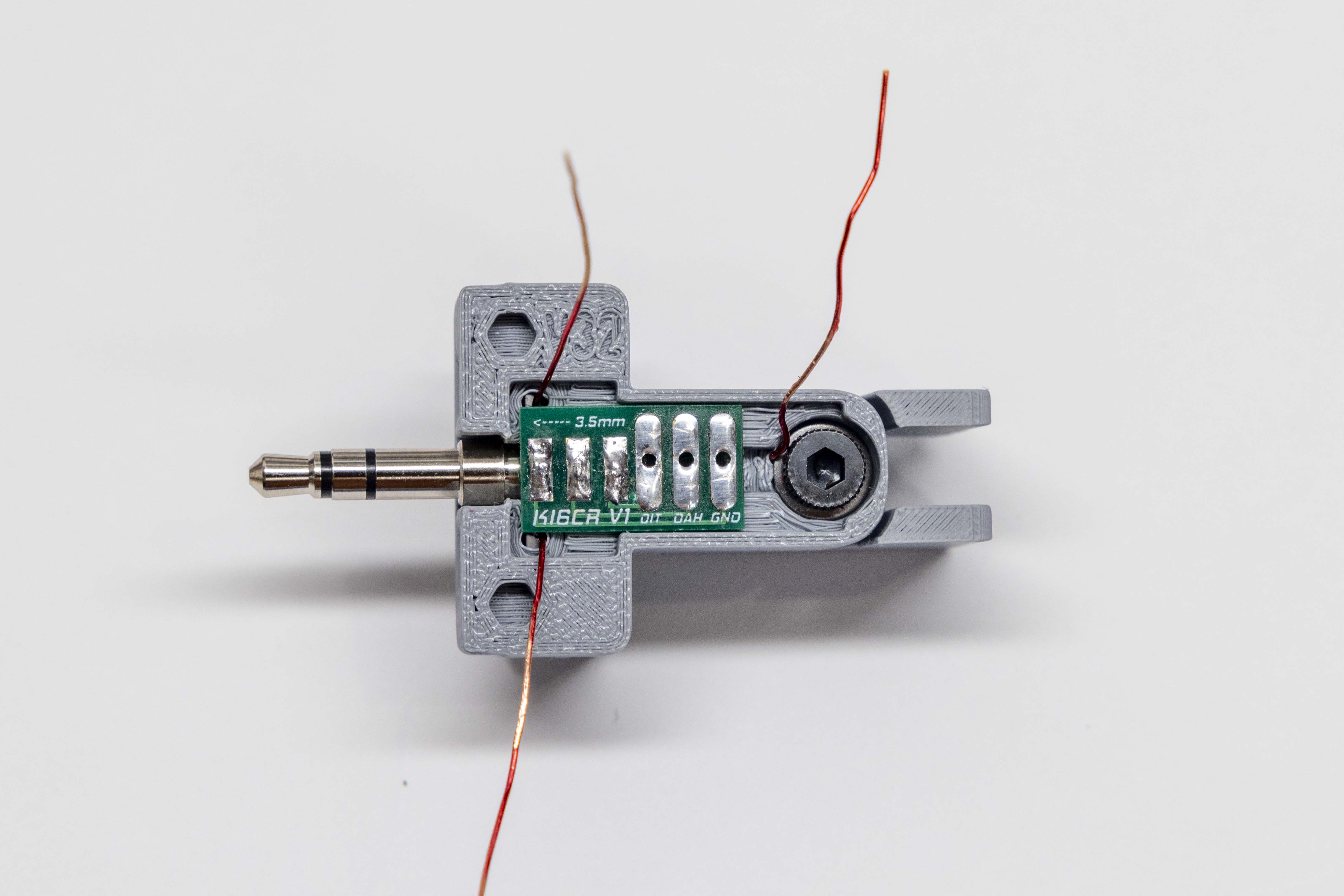 Paddle wires routed to PCB pads
